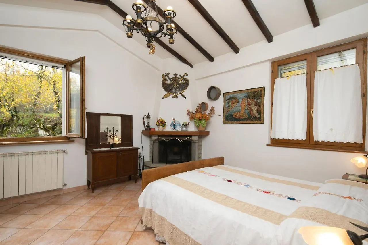 Podere Mezzavia By Vacavilla Piancastagnaio Villa